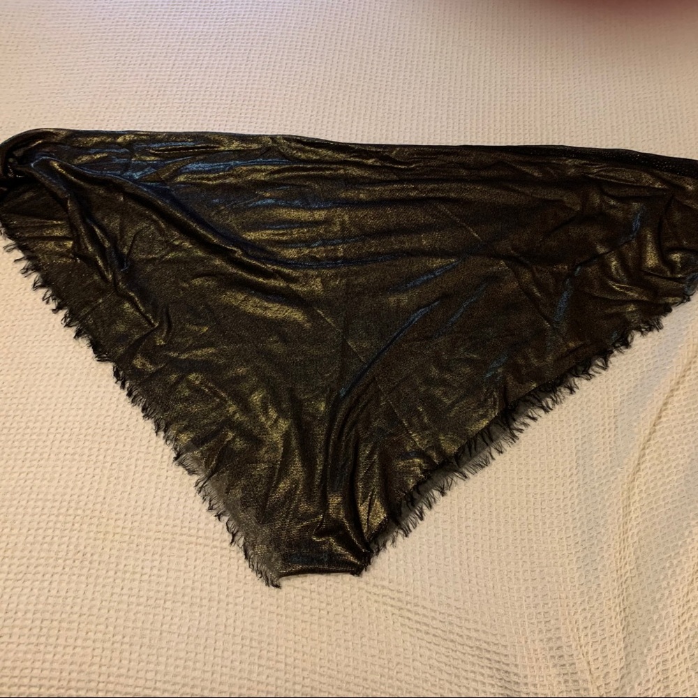 Double sided scarf / shawl NWT